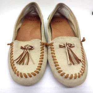 UGG Dari woven braid moccasins size 8.5
